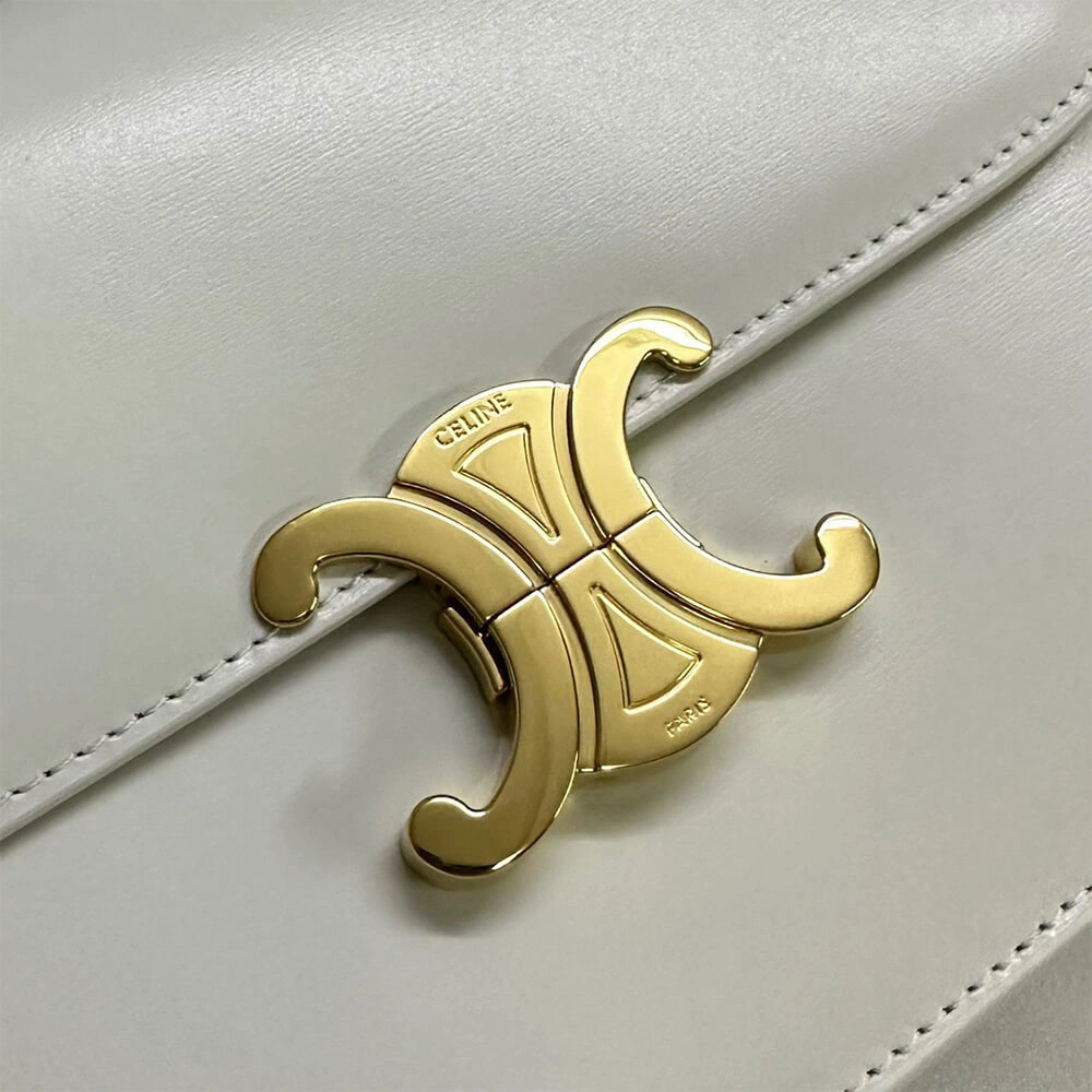 CELINE CLASSIQUE TRIOMPHE BAG in shiny calfskin(HIGH-END GRADE) Sustainable 2462