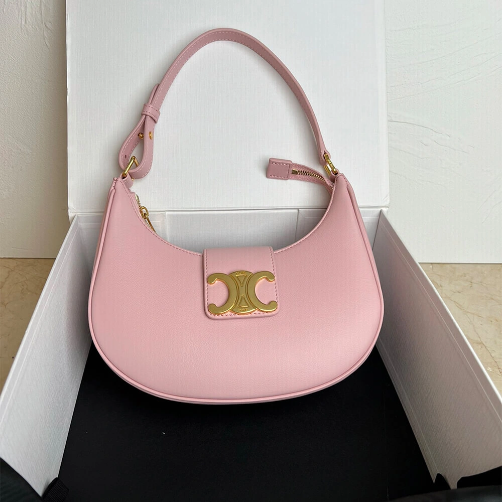 CELINE MEDIUM AVA TRIOMPHE BAG in Smooth Calfskin(HIGH-END GRADE) Youthful 2559
