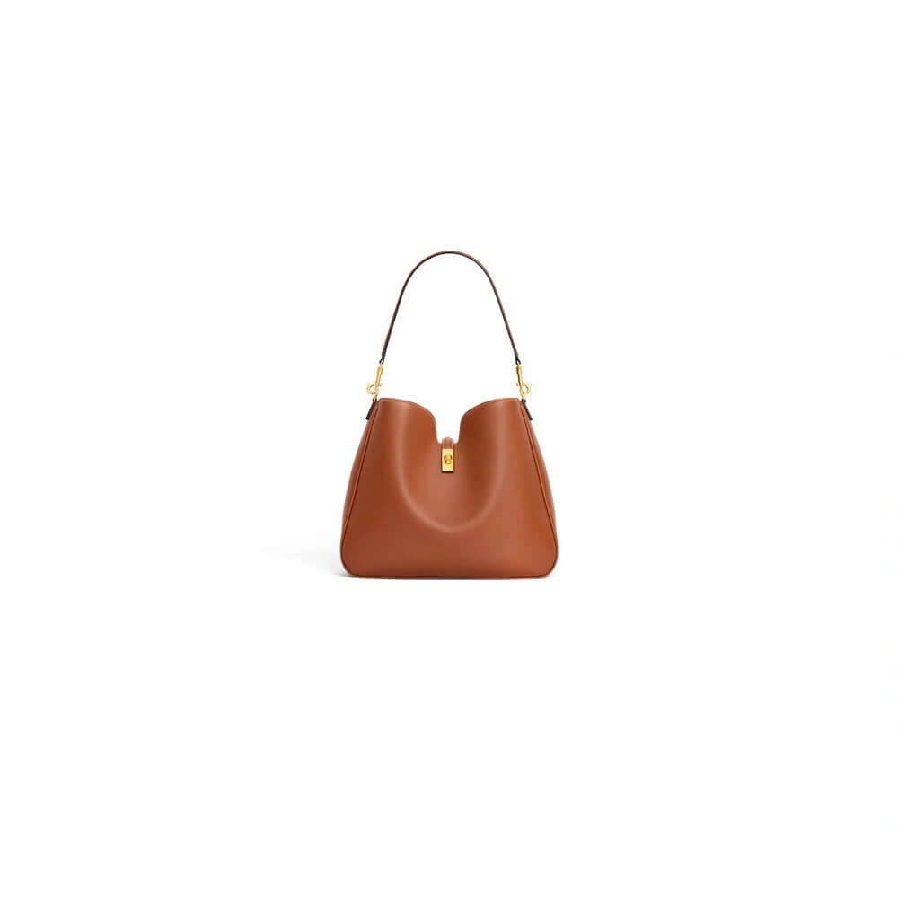 CELINE MEDIUM CAMILLE 16 SOFT BAG IN SMOOTH CALFSKIN(HIGH-END GRADE) Compact 2499