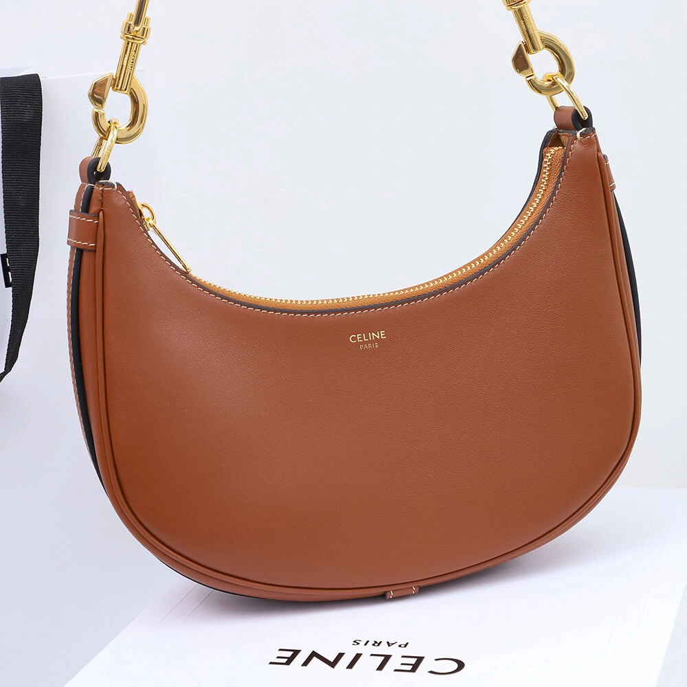 CELINE Medium Ava Strap Bag in smooth Calfskin(HIGH-END GRADE) Functional 2570