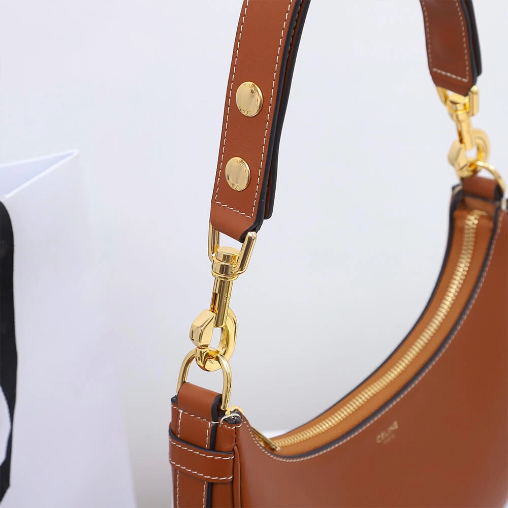 CELINE Medium Ava Strap Bag in smooth Calfskin(HIGH-END GRADE) Functional 2570