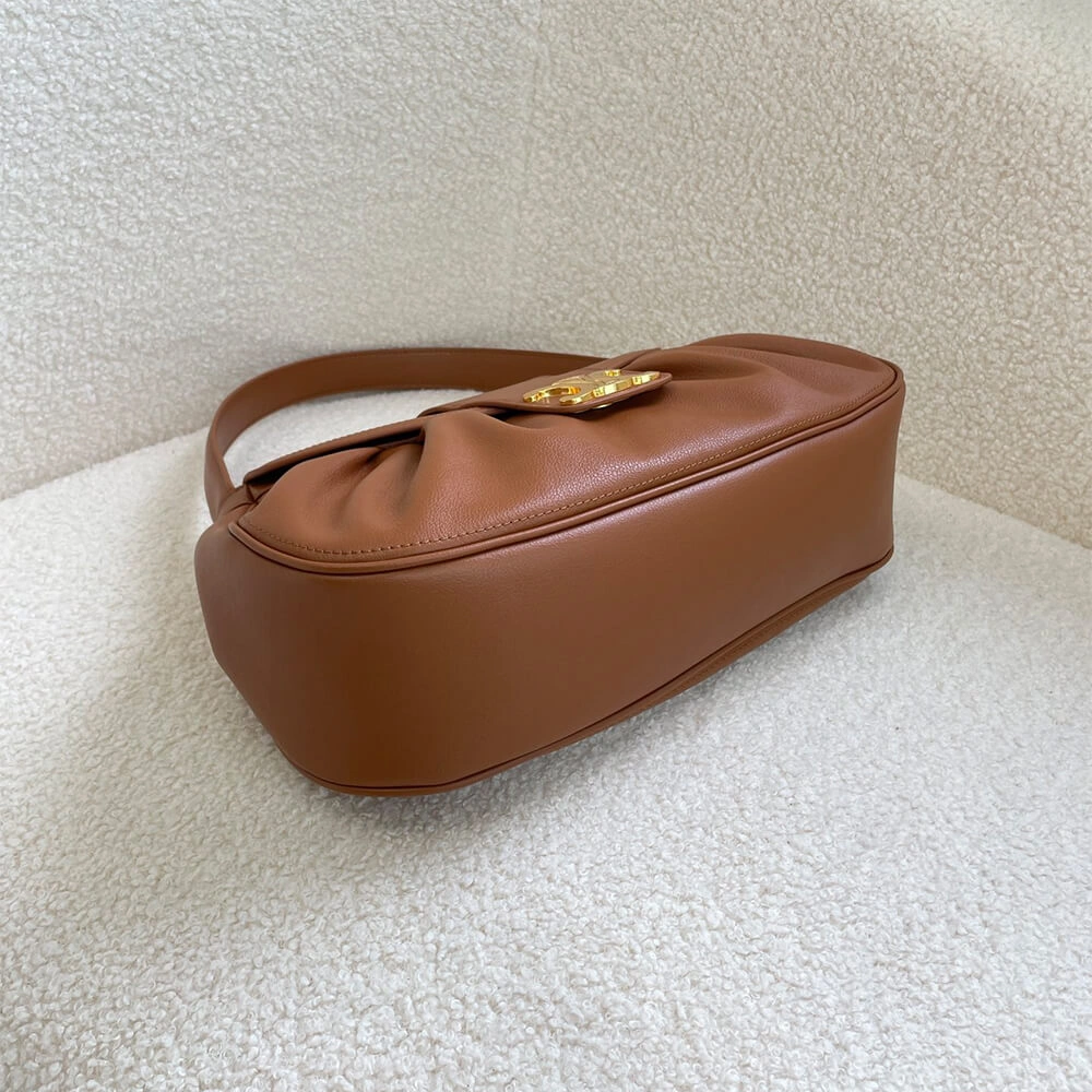CELINE Medium POLLY bag in soft calfskin Reliable 2560