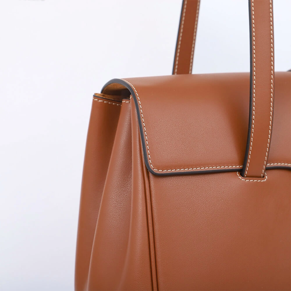 Breathable CELINE Medium  16 Bag in Smooth Calfskin(HIGH-END GRADE) 2516