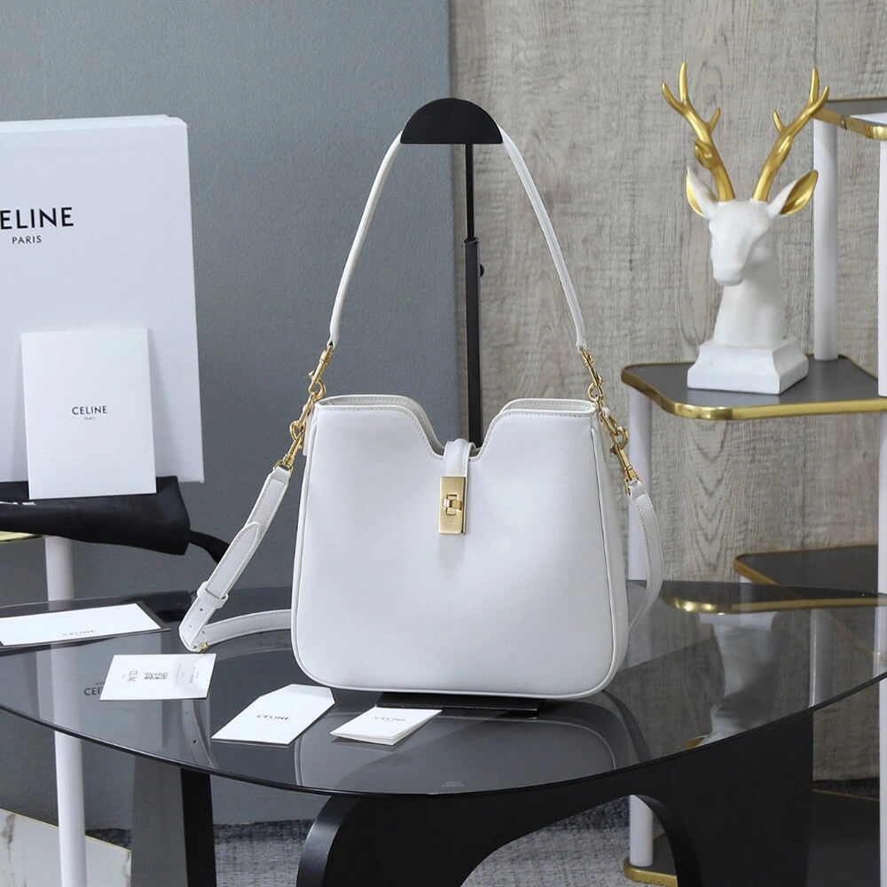 OnTrend CELINE SMALL CAMILLE 16 SOFT BAG IN SMOOTH CALFSKIN(HIGH-END GRADE) 2526