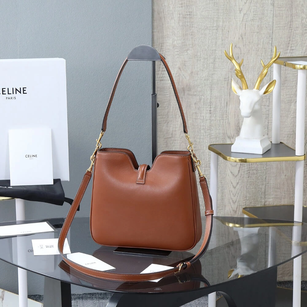 Stylish CELINE SMALL CAMILLE 16 SOFT BAG IN SMOOTH CALFSKIN(HIGH-END GRADE) 2531