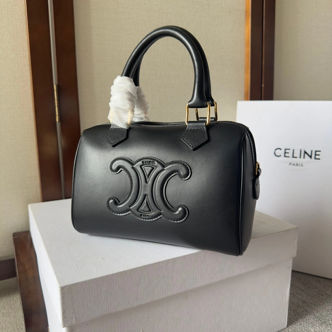CELINE Small Boston Bag in Smooth Calfskin WellDesigned 2507
