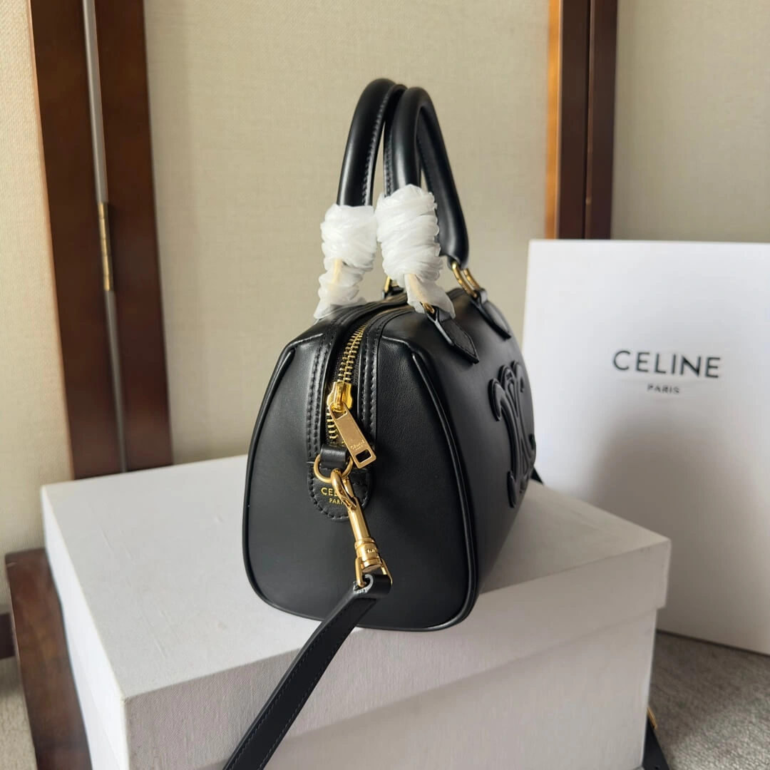 CELINE Small Boston Bag in Smooth Calfskin WellDesigned 2507