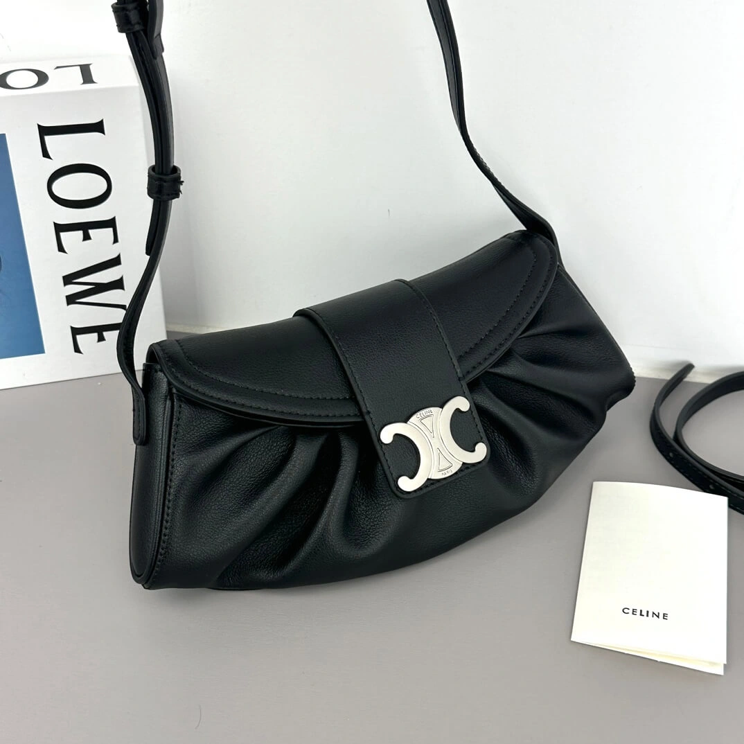 CELINE TEEN CELINE POLLY BAG IN SOFT CUFF LEATHER TechFriendly 2561