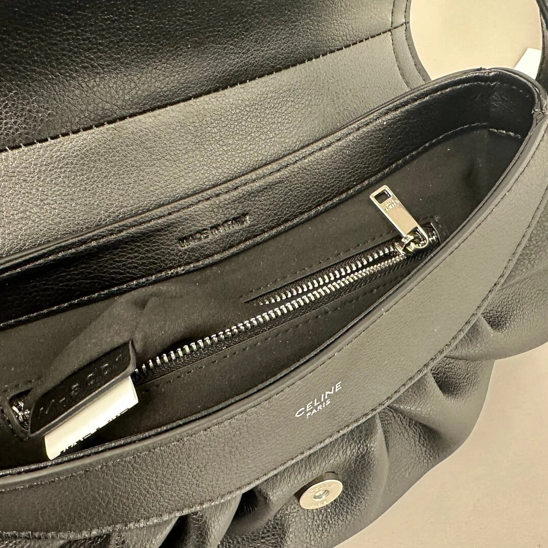 CELINE TEEN CELINE POLLY BAG IN SOFT CUFF LEATHER TechFriendly 2561
