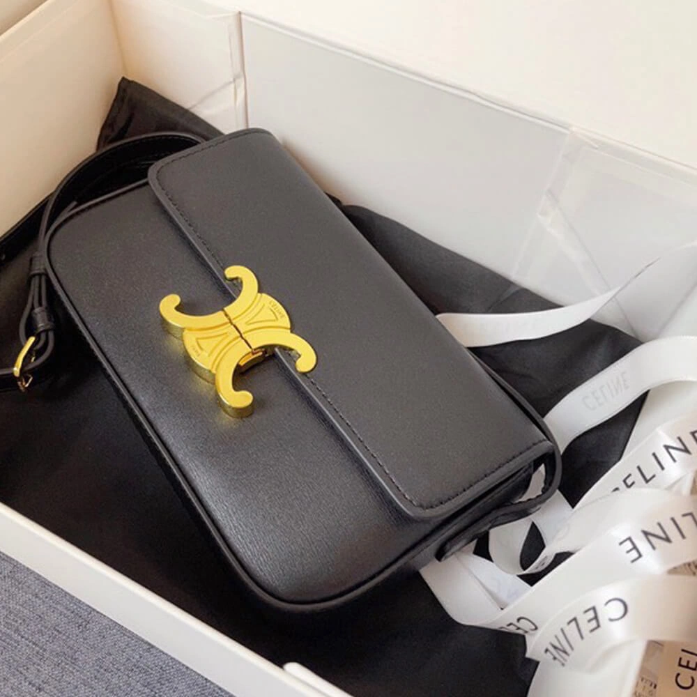 Breathable CELINE TRIOMPHE SHOULDER BAG 2475