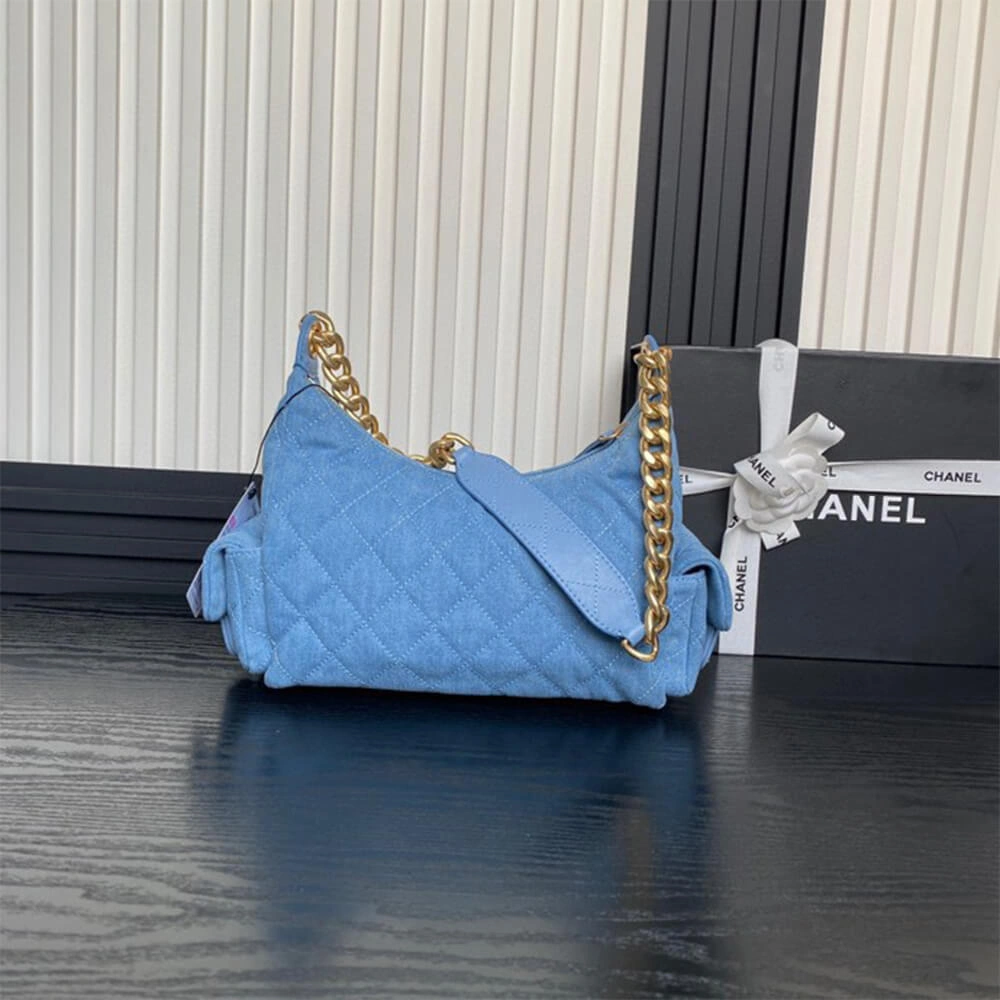Comfortable CHANEL  Large Hobo Bag（High-end grade） 1599