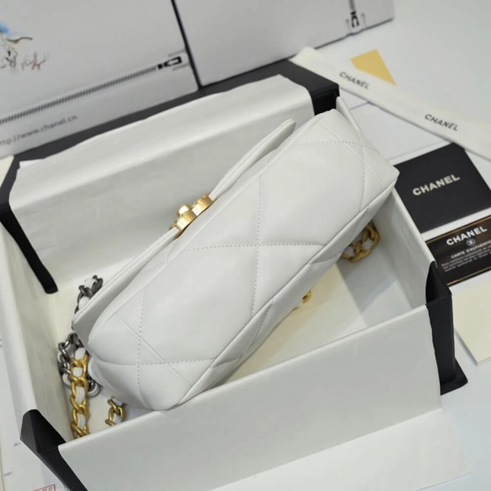 Packable CHANEL 19 HANDBAG 1659