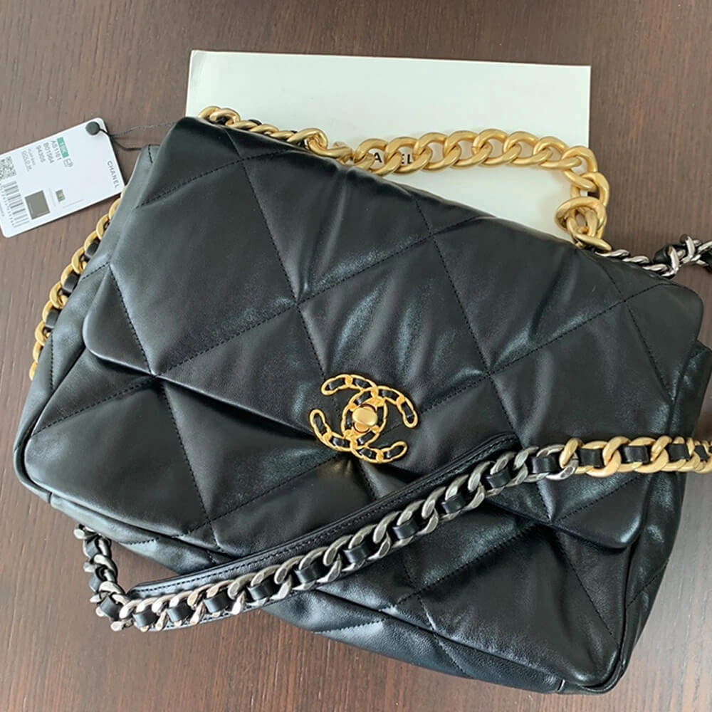 CHANEL 19 Large Handbag Stretchable 1698