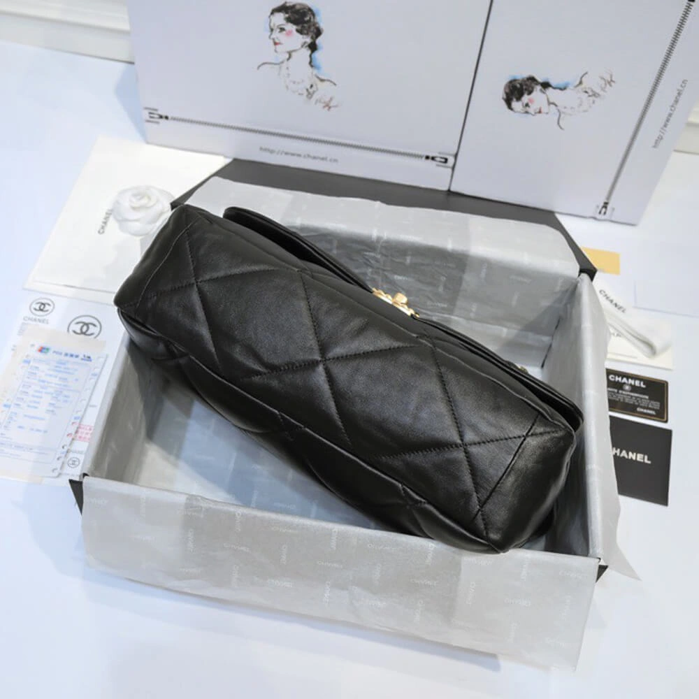 Comfortable CHANEL 19 MAXI HANDBAG 1652
