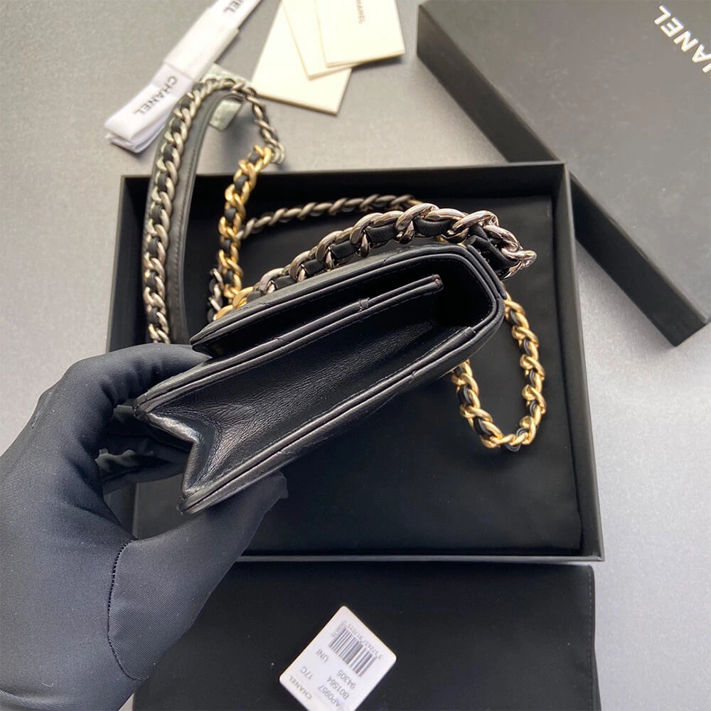 CHANEL 19 Wallet on Chain(high-end grade) Casual 1376