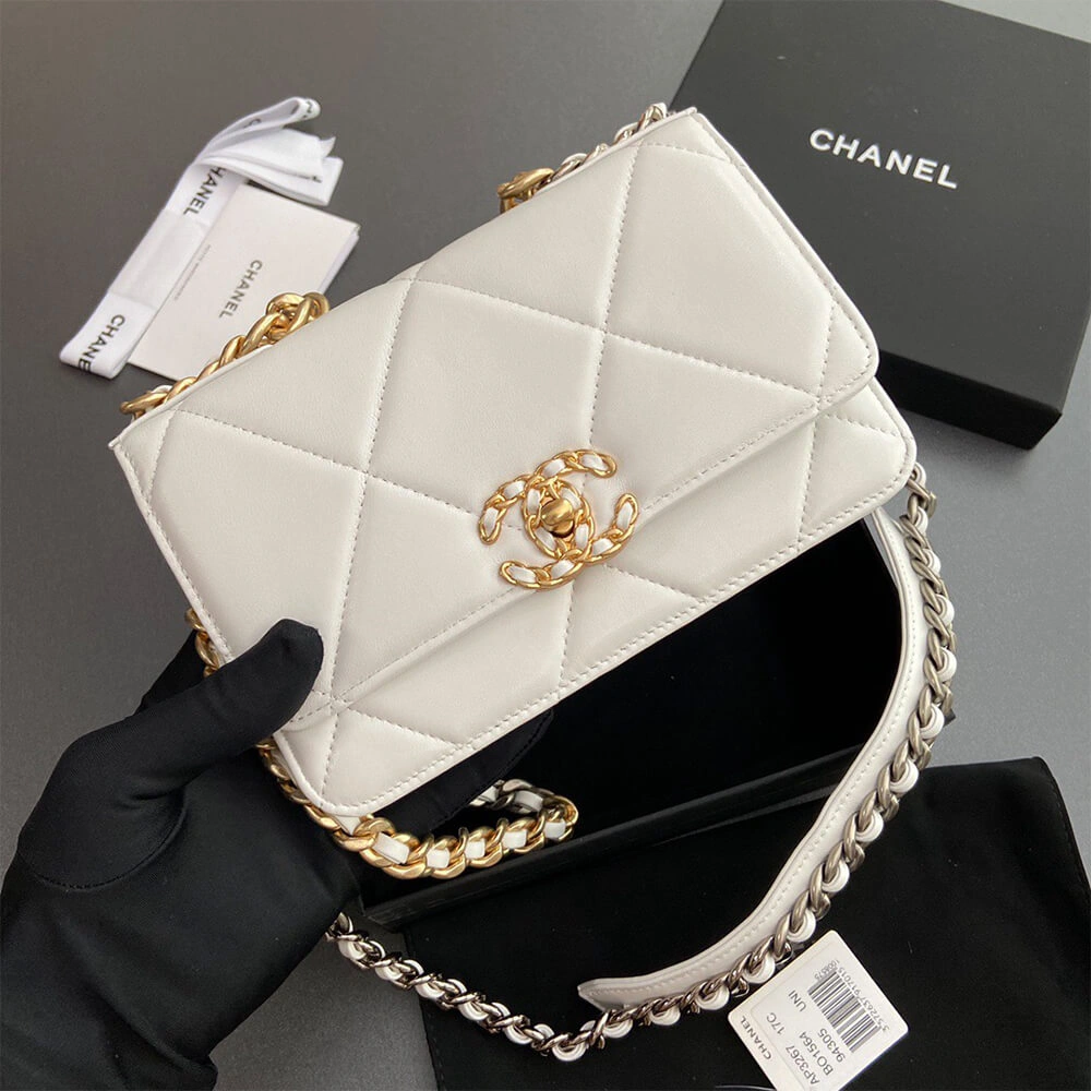 CHANEL 19 Wallet on Chain(high-end grade) Flexible 1347