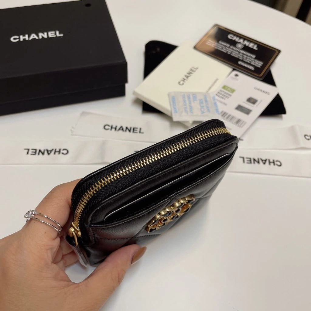 Lightweight CHANEL 19 Zipper Coin Wallet 1332