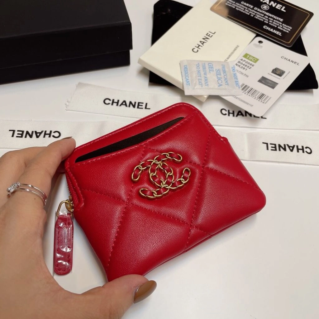 CHANEL 19 Zipper Coin Wallet Durable 1294
