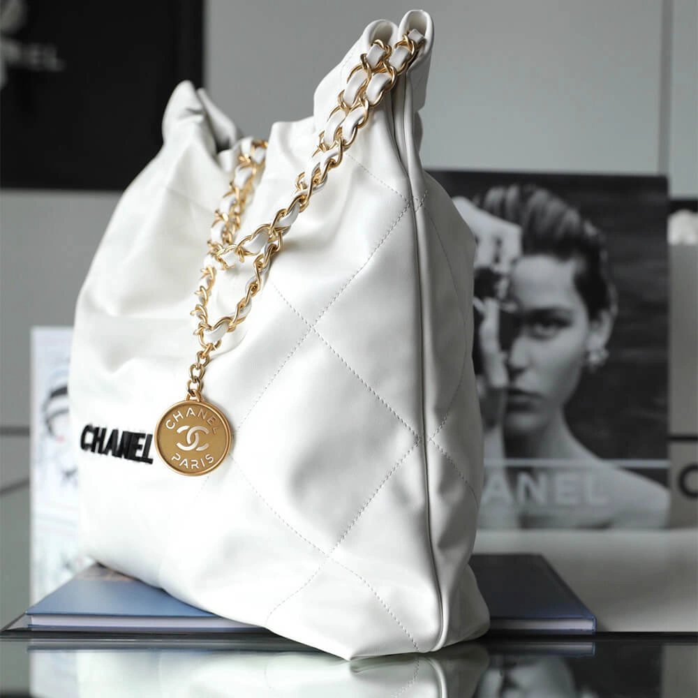 CHANEL 22 HANDBAG(high-end grade) Trendsetting 1515
