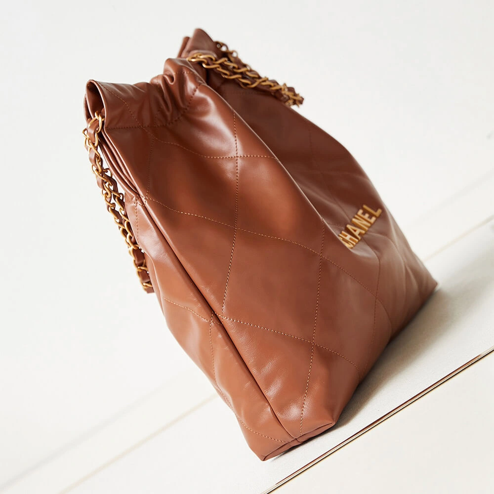 CHANEL 22 HANDBAG(high-end grade) Minimalist 1517