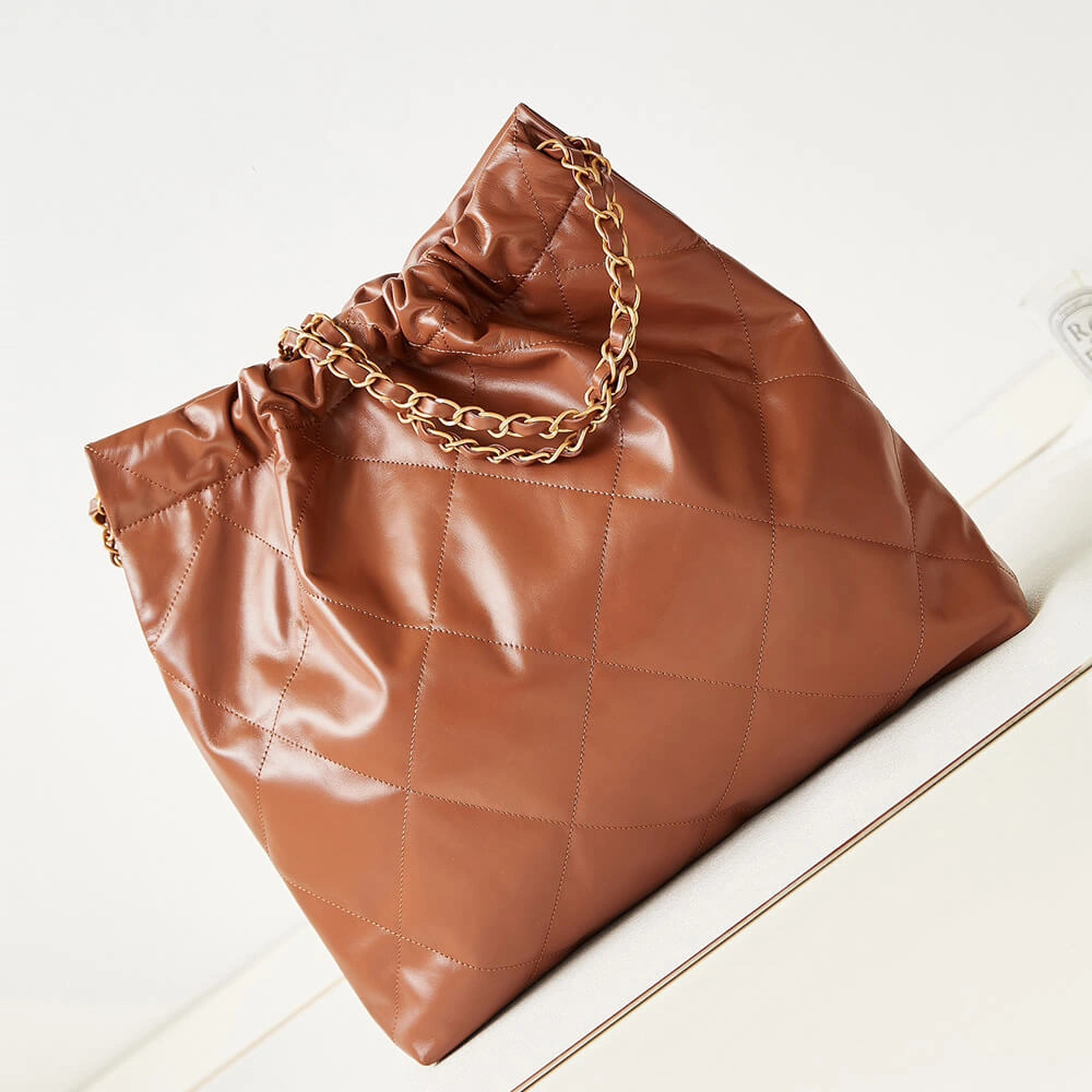 CHANEL 22 HANDBAG(high-end grade) Minimalist 1517