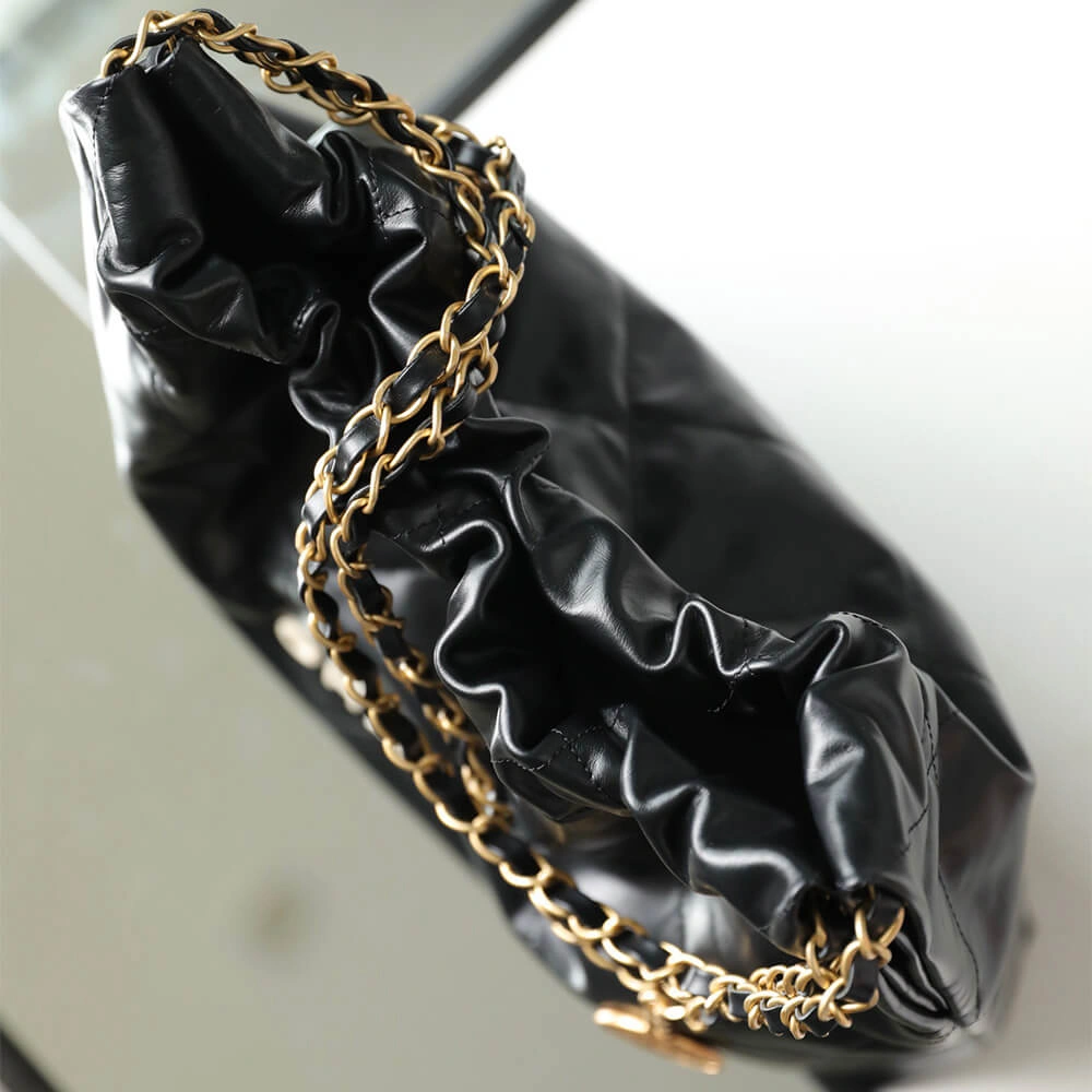 Cozy CHANEL 22 HANDBAG(high-end grade) 1522