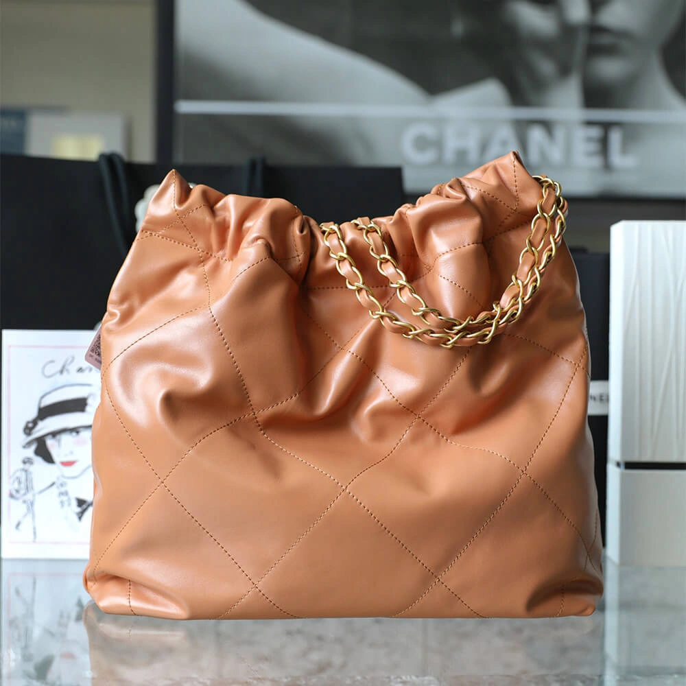 CHANEL 22 SMALL HANDBAG(high-end grade) Attractive 1530