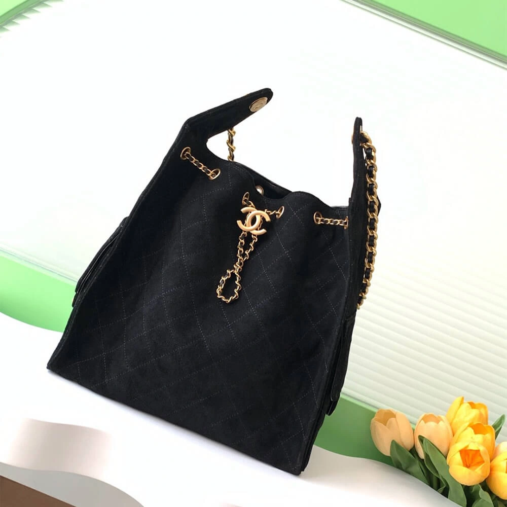 CHANEL 25 Medium Handbag SUEDE(high-end grade) Snug 1555