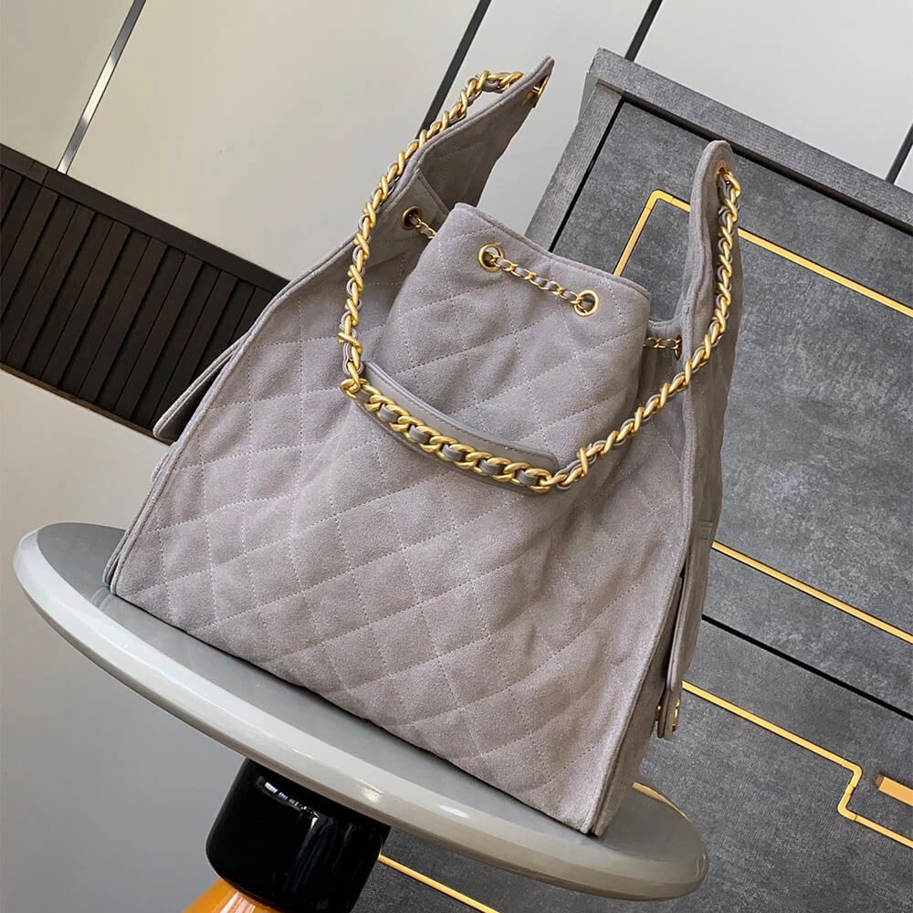 Casual CHANEL 25 Medium Handbag SUEDE(high-end grade) 1584