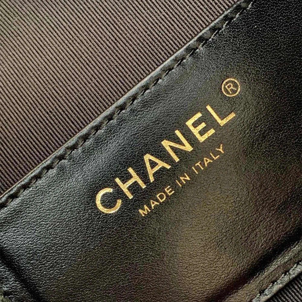 CHANEL 25 Medium Handbag SUEDE(high-end grade) Snug 1555