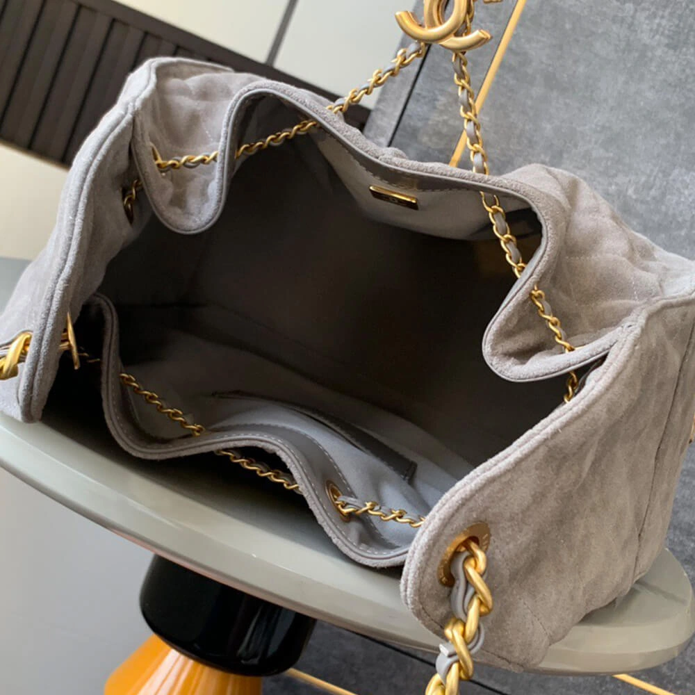 CHANEL 25 Medium Handbag SUEDE(high-end grade) Modern 1550