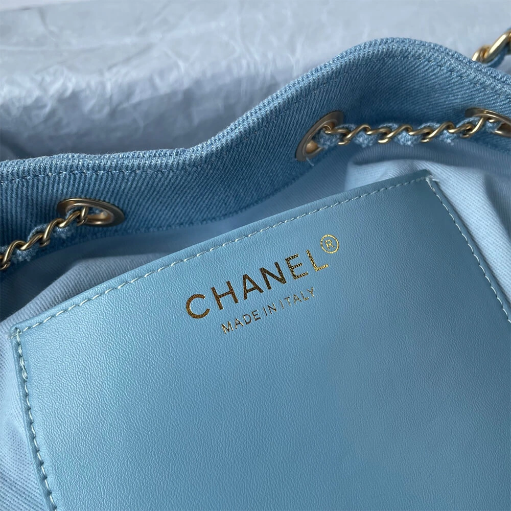 CHANEL 25 Medium Handbag(HIGH-END GRADE) Elegant 1581