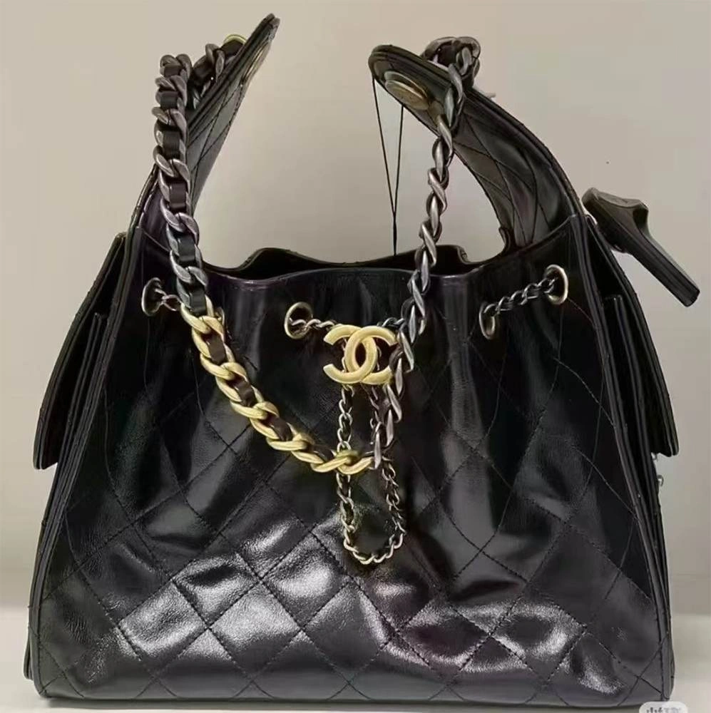FlexibleFit CHANEL 25 Medium Handbag(high-end grade) 1547