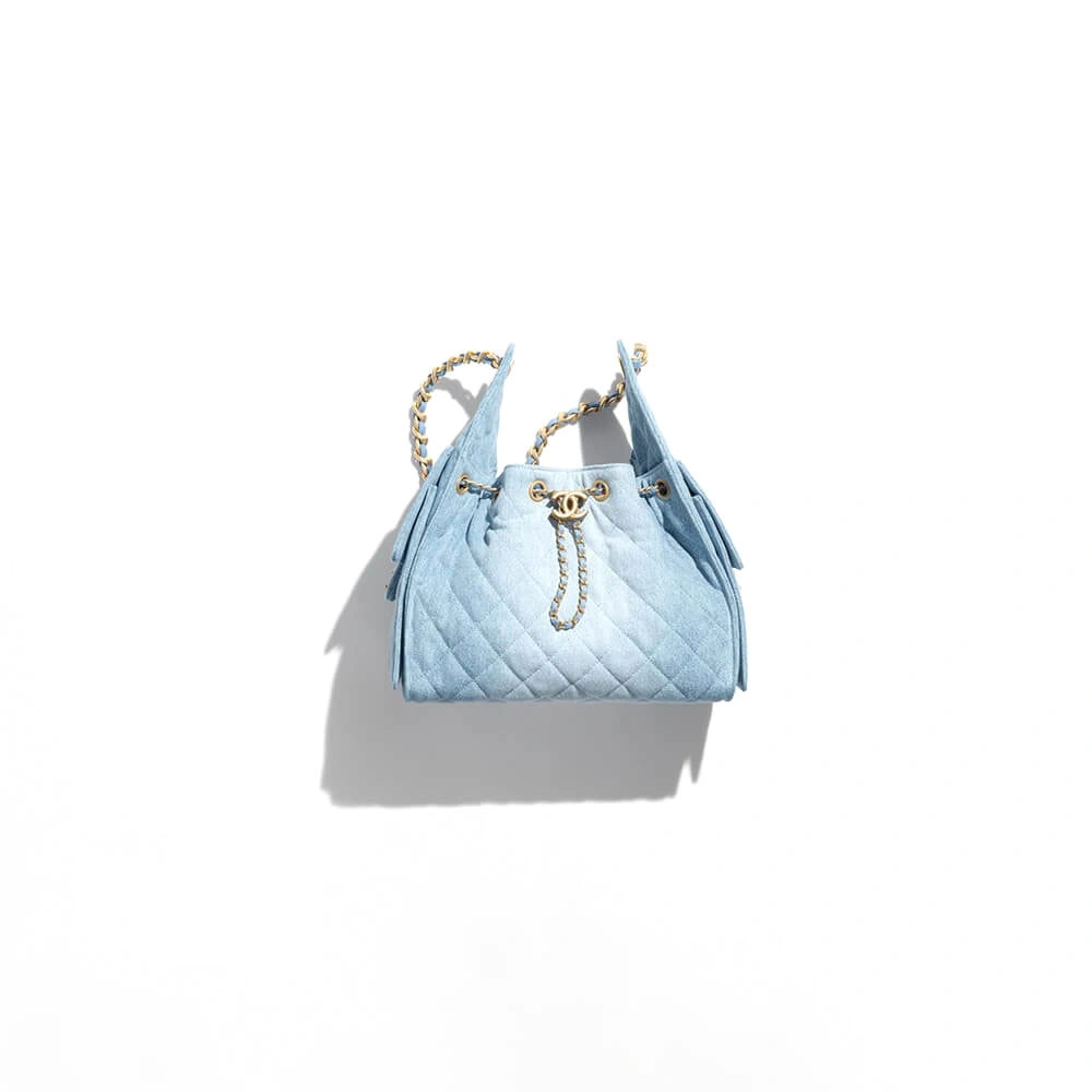 CHANEL 25 Small Handbag(HIGH-END GRADE) TimelessDesign 1563