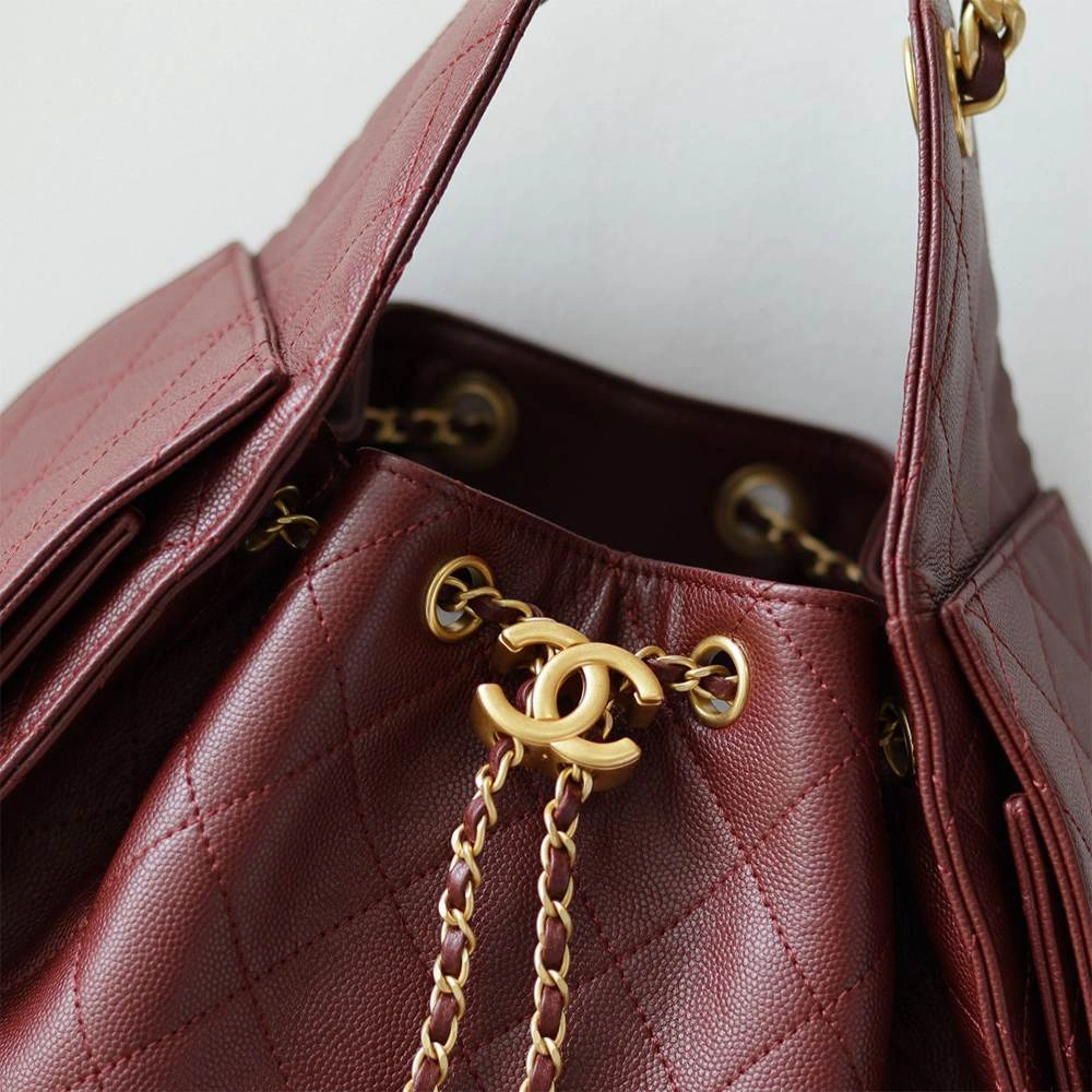 Compact CHANEL 25 Small Handbag(HIGH-END GRADE) 1569