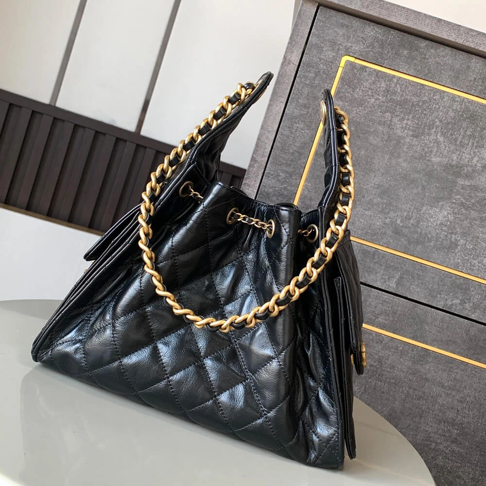 CHANEL 25 Small Handbag(high-end grade) Effortless 1579