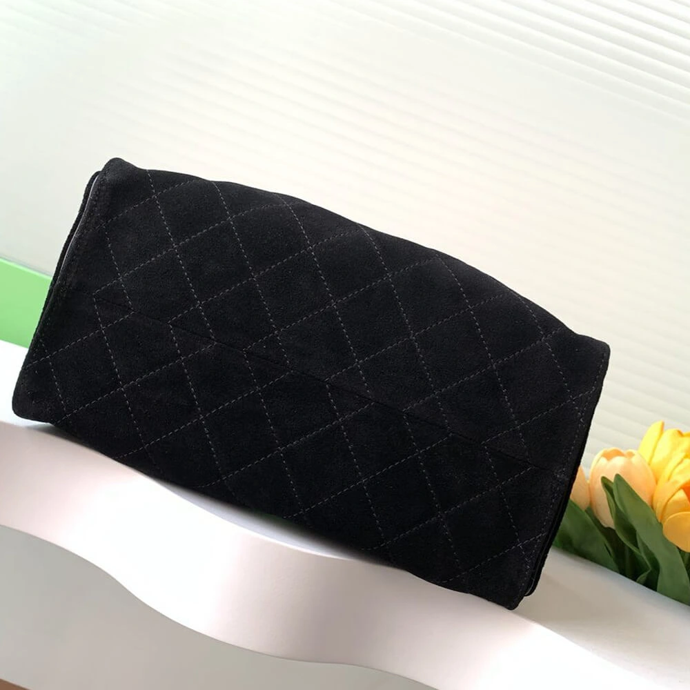 Vibrant CHANEL 25C HOBO SUEDE(high-end grade) 1542