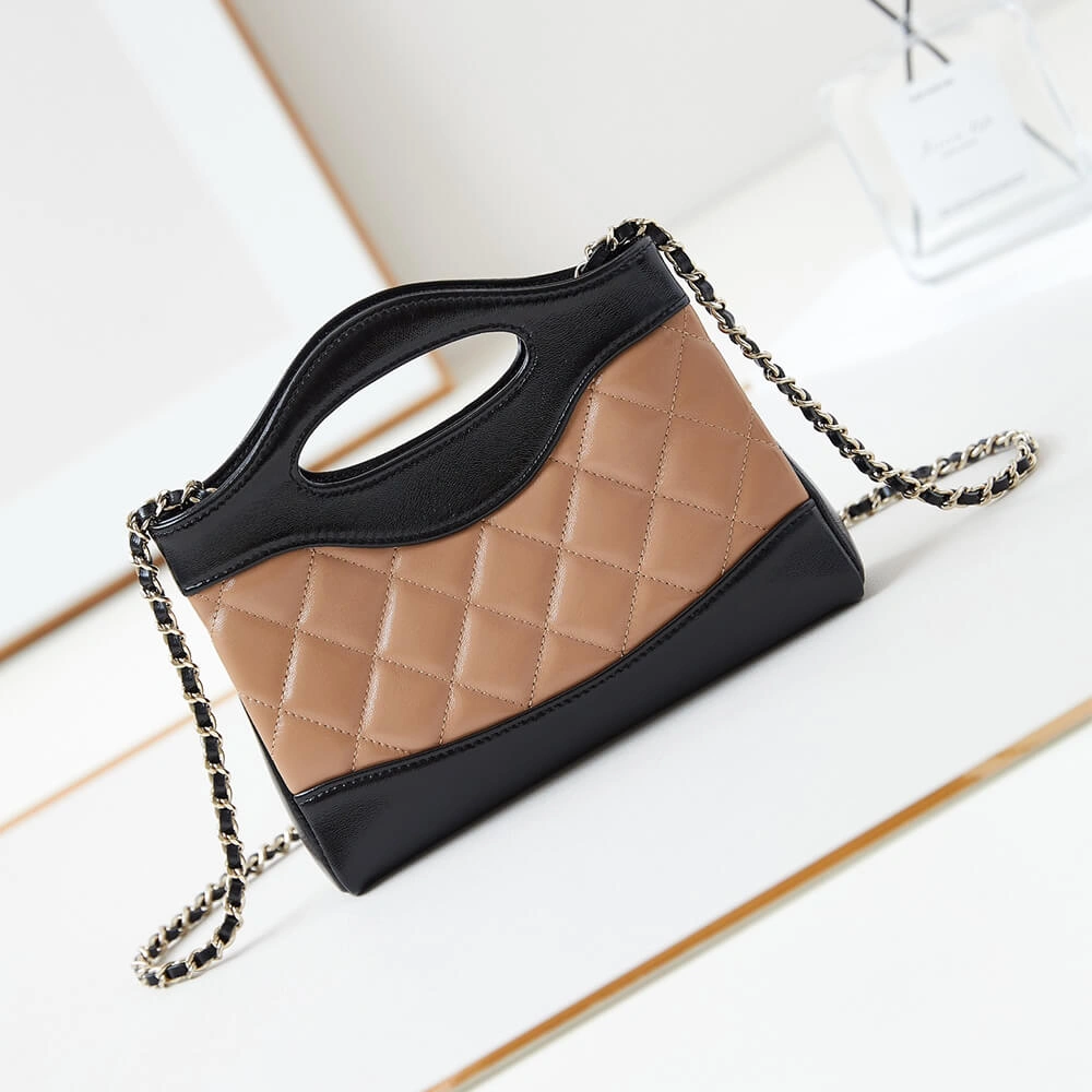 OnTrend CHANEL 31 nano Bag 1450