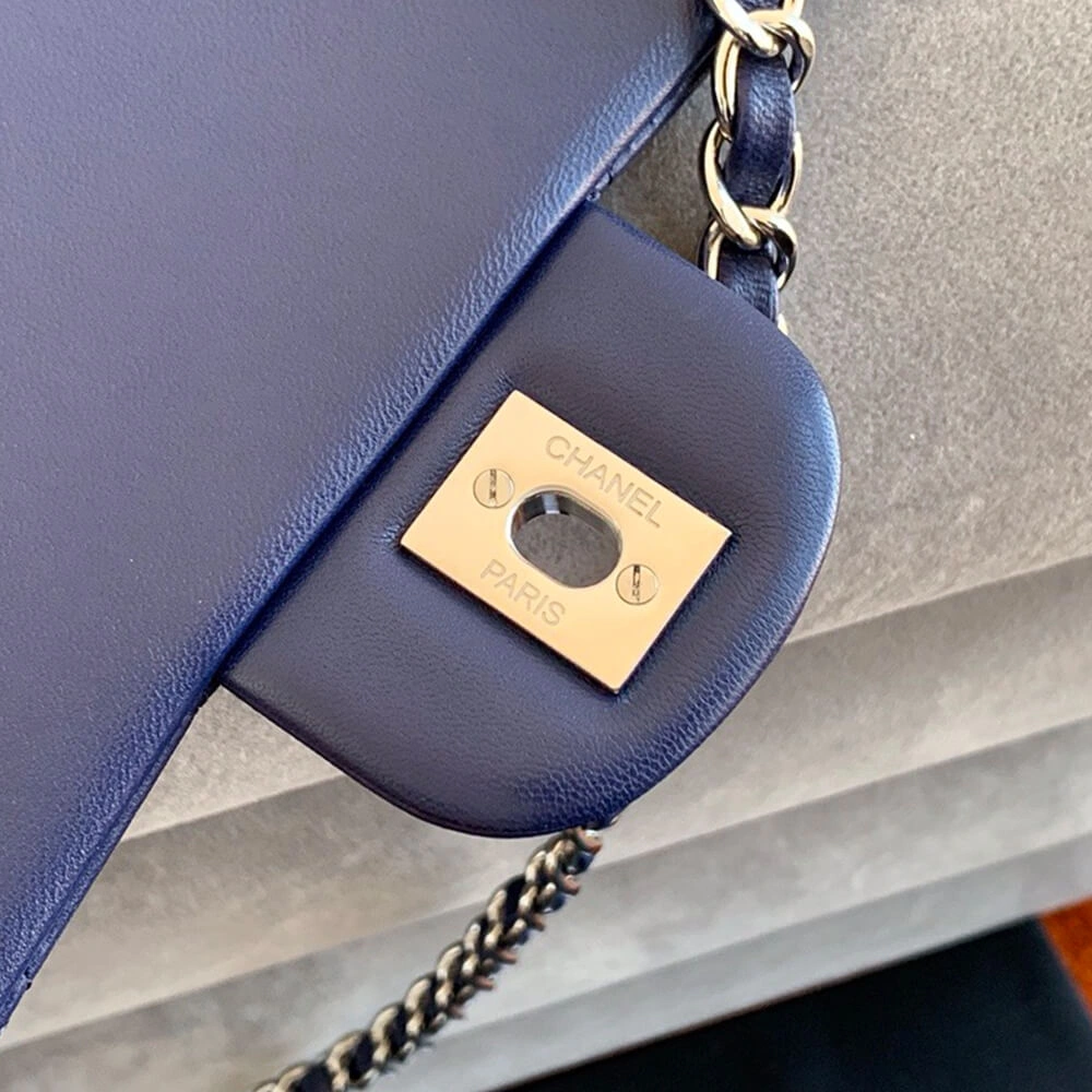 Compact CHANEL CLASSIC 11.12 HANDBAG(high-end grade) 1396
