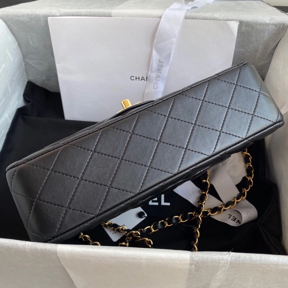 CHANEL CLASSIC HANDBAG TimelessDesign 1623