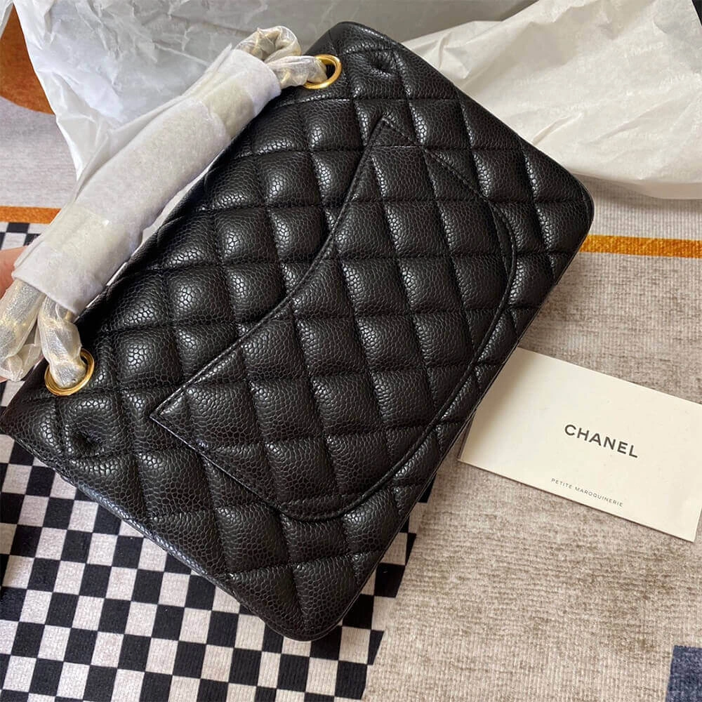 Bold CHANEL  Flap Handbag 1696