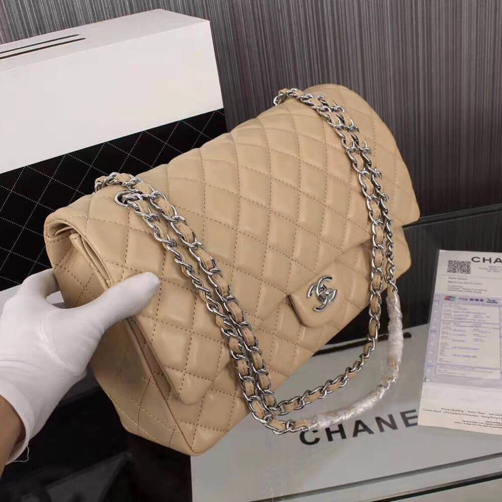 Timeless CHANEL  Maxi Handbag 1626