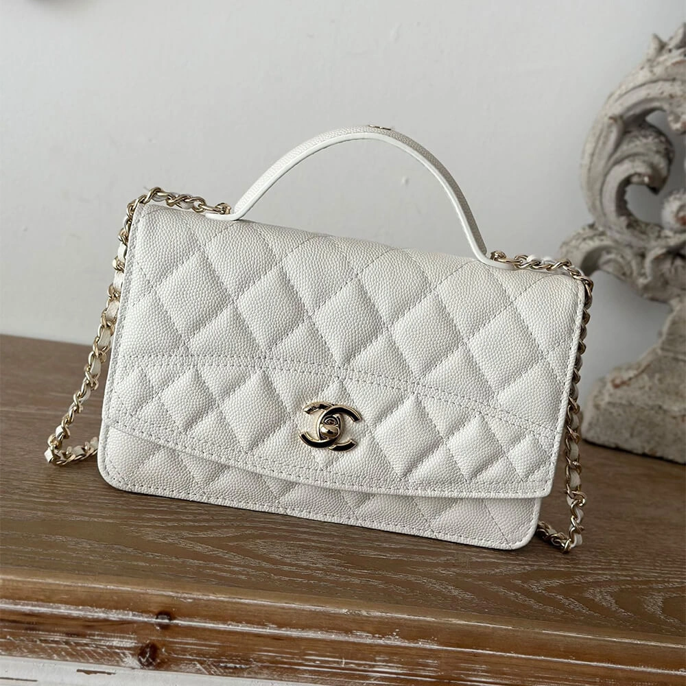 CHANEL Clutch With Chain(high-end grade) Affordable 1541