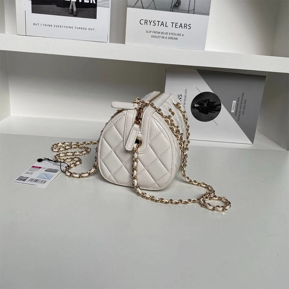 CHANEL Clutch with Chain(HIGH-END GRADE) Seasonal 1594