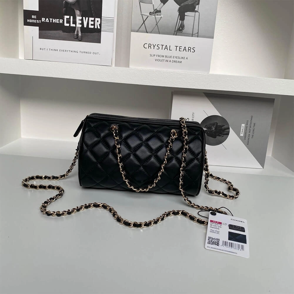 CHANEL Clutch with Chain(HIGH-END GRADE) WrinkleFree 1496