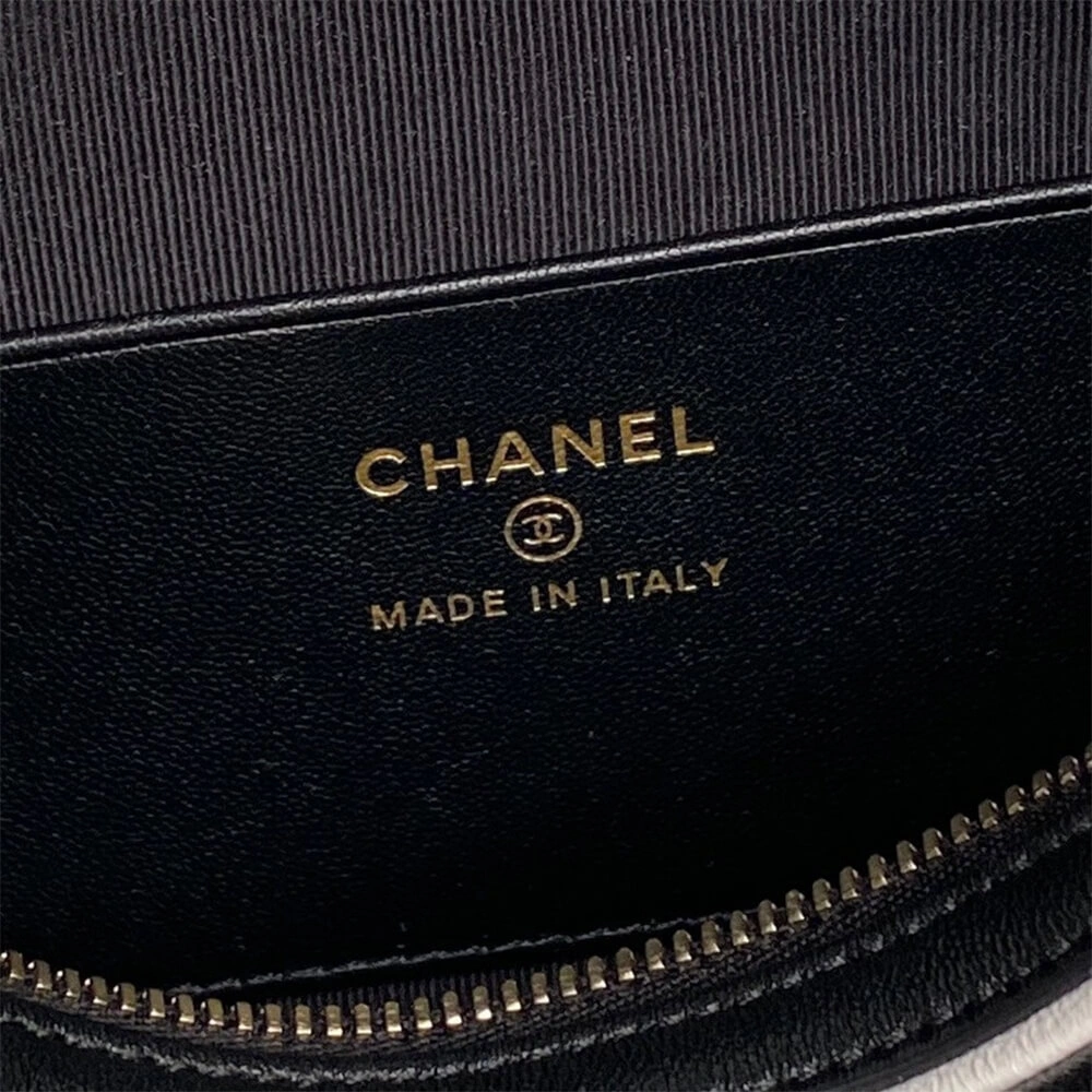 Youthful CHANEL Clutch with Chain(HIGH-END GRADE) 1495