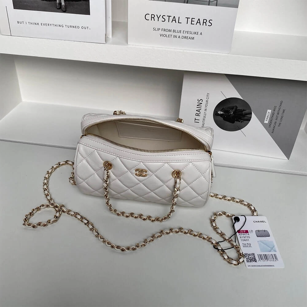 CHANEL Clutch with Chain(HIGH-END GRADE) Seasonal 1594