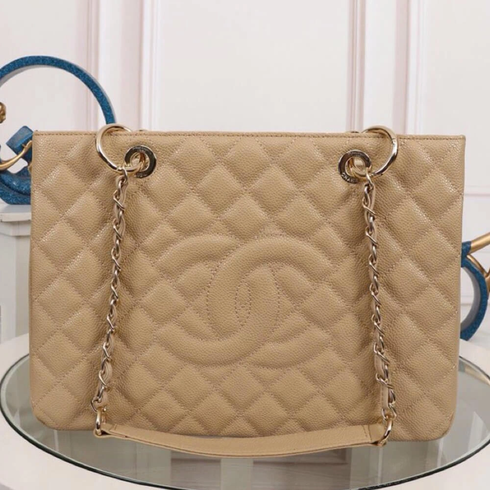 CHANEL Grand Shopping Tote ModernLook 1287