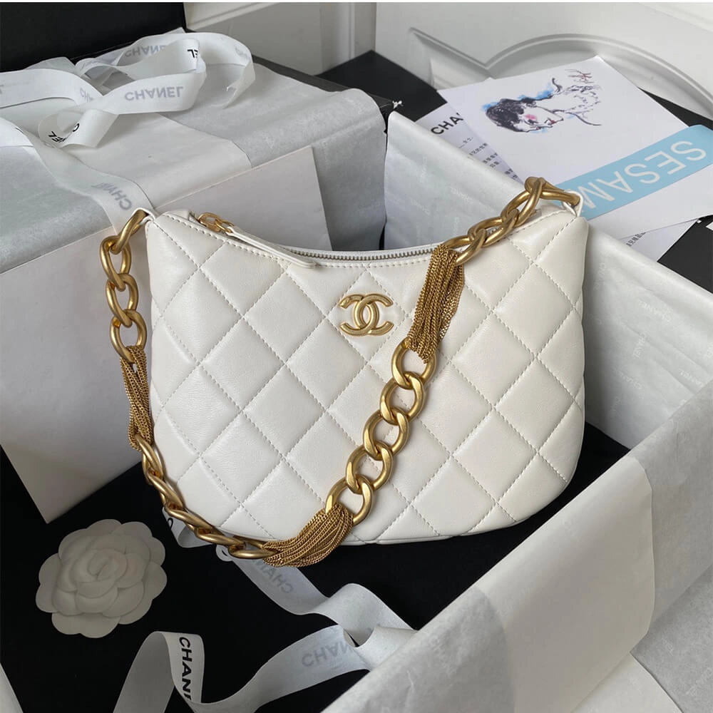 CHANEL HOBO HANDBAG Supportive 1453