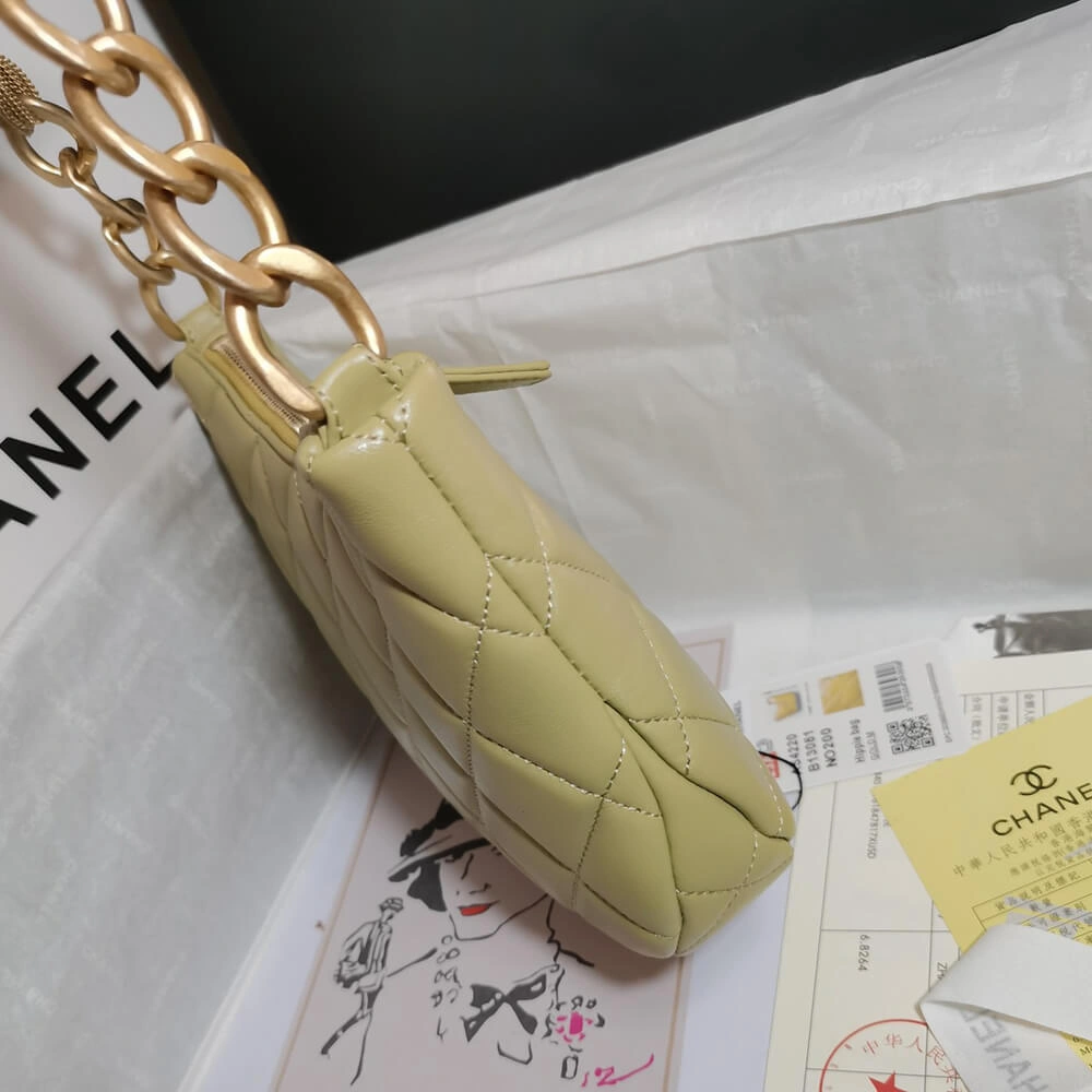 Sustainable CHANEL HOBO HANDBAG 1465